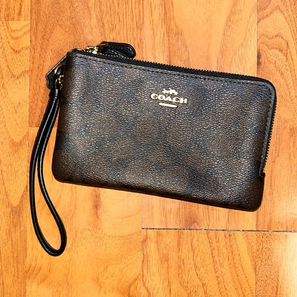 Coach Double Corner Zip Signature Leather Wristlet - Picture 1 of 15
